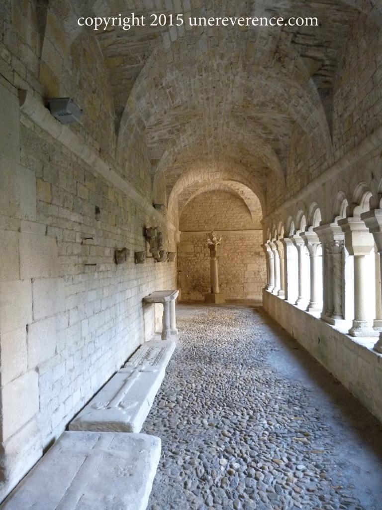 cloître, galerie sud