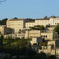 Vue du versant de Gordes